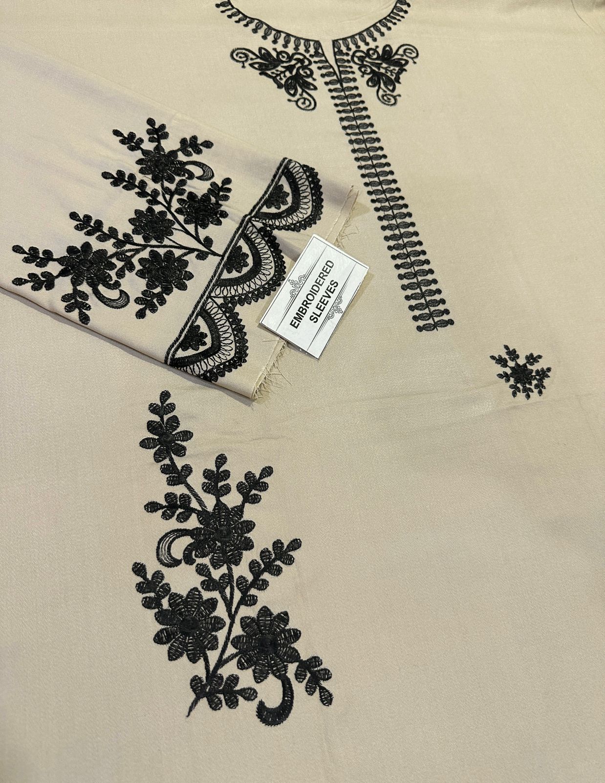 BATIK Embroidered Unstitched Dhanak 2Pc Suit - SL1008