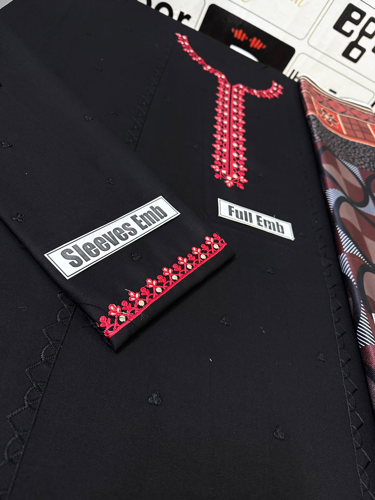 Aisling Embroidered Unstitched Dhanak 3Pc Suit - SL1001