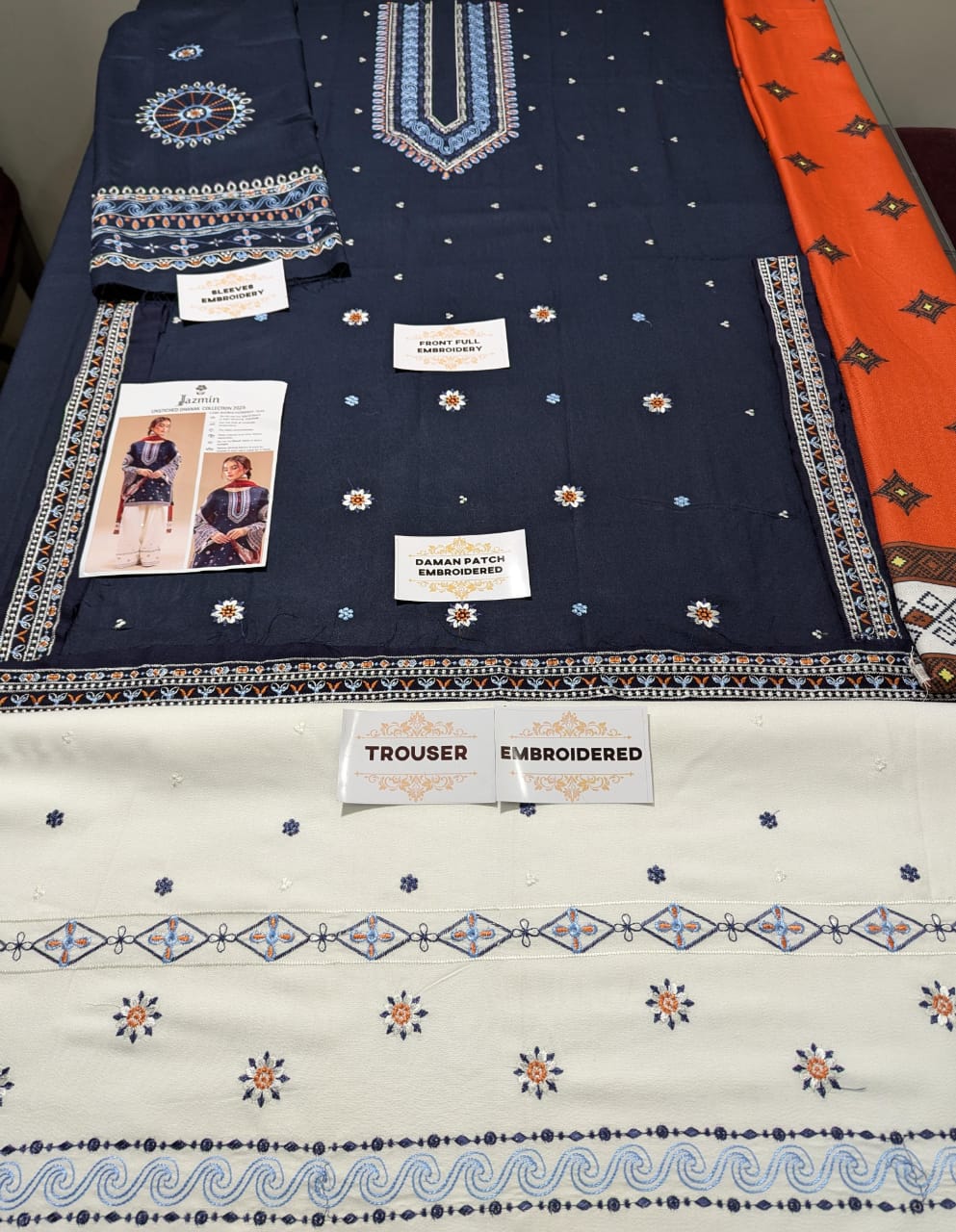 Jazmin Embroidered Unstitched Dhanak 3Pc Suit - SL1001