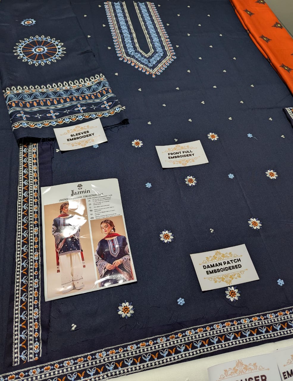 Jazmin Embroidered Unstitched Dhanak 3Pc Suit - SL1001