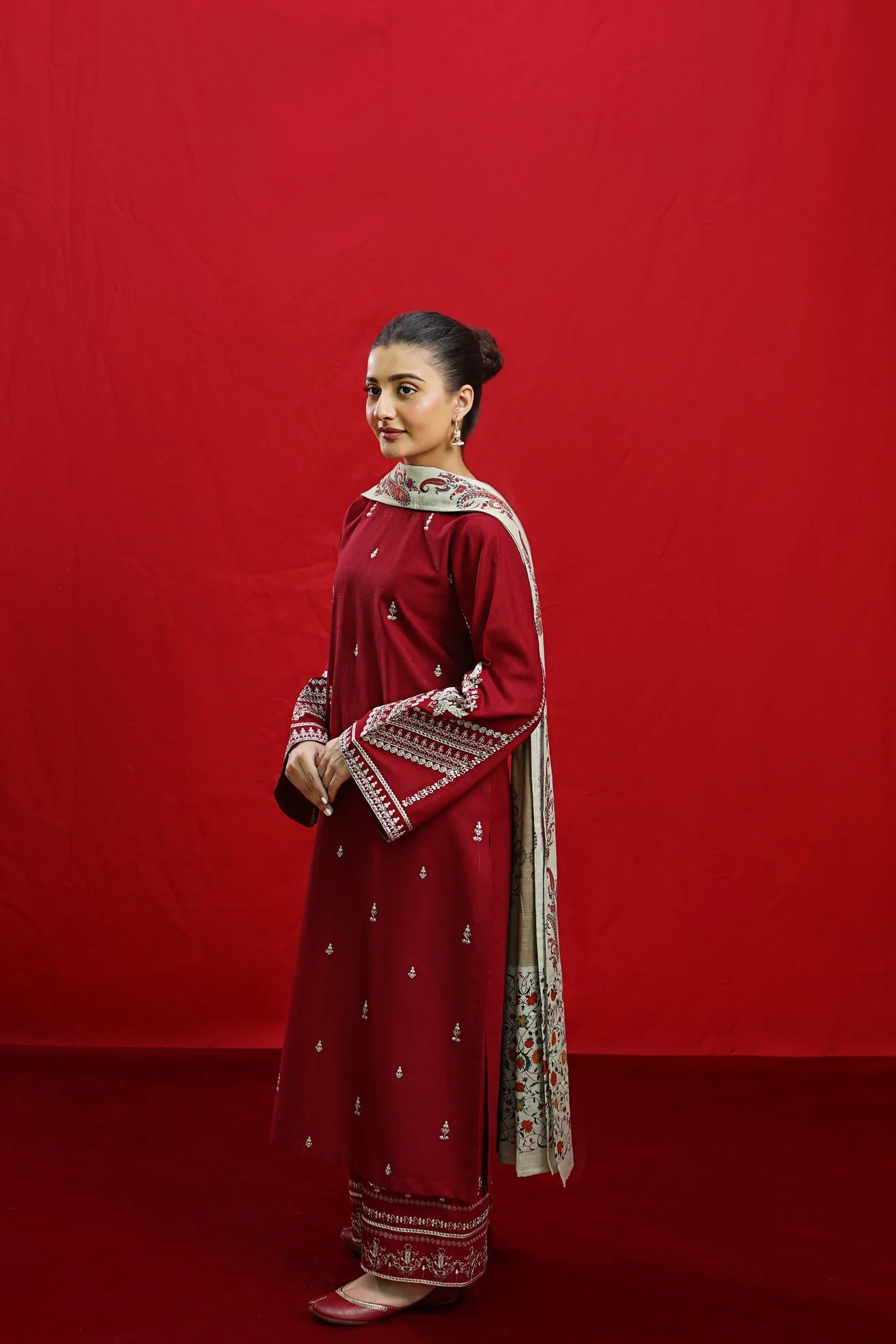 Aisling Dhanak 3Pcs Embroidered Winter Collection 2025