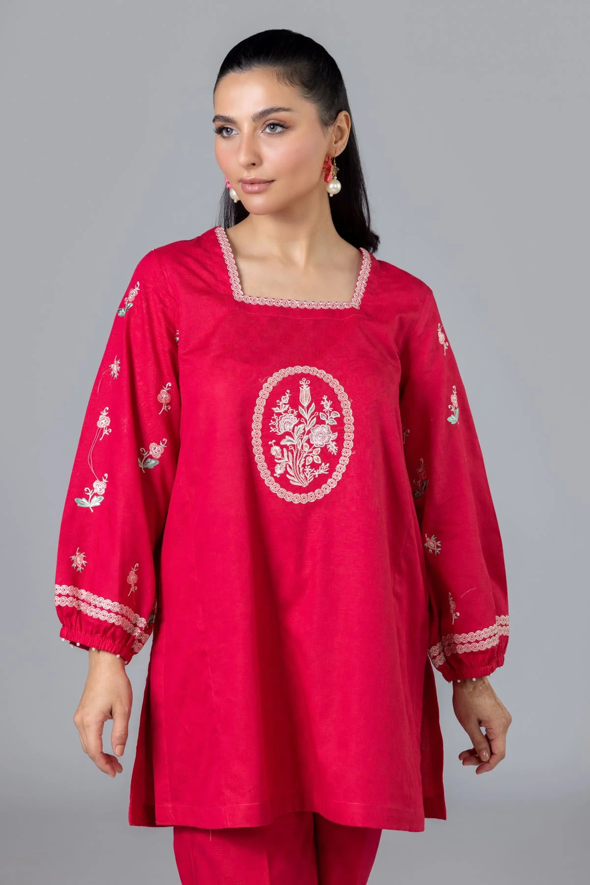 embroidered kurta set