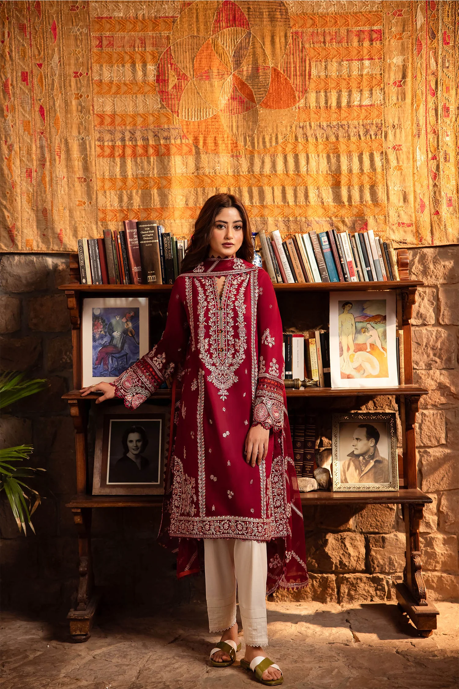 Zaha Embroidered Dhanak Suit Unstitched 3 Piece