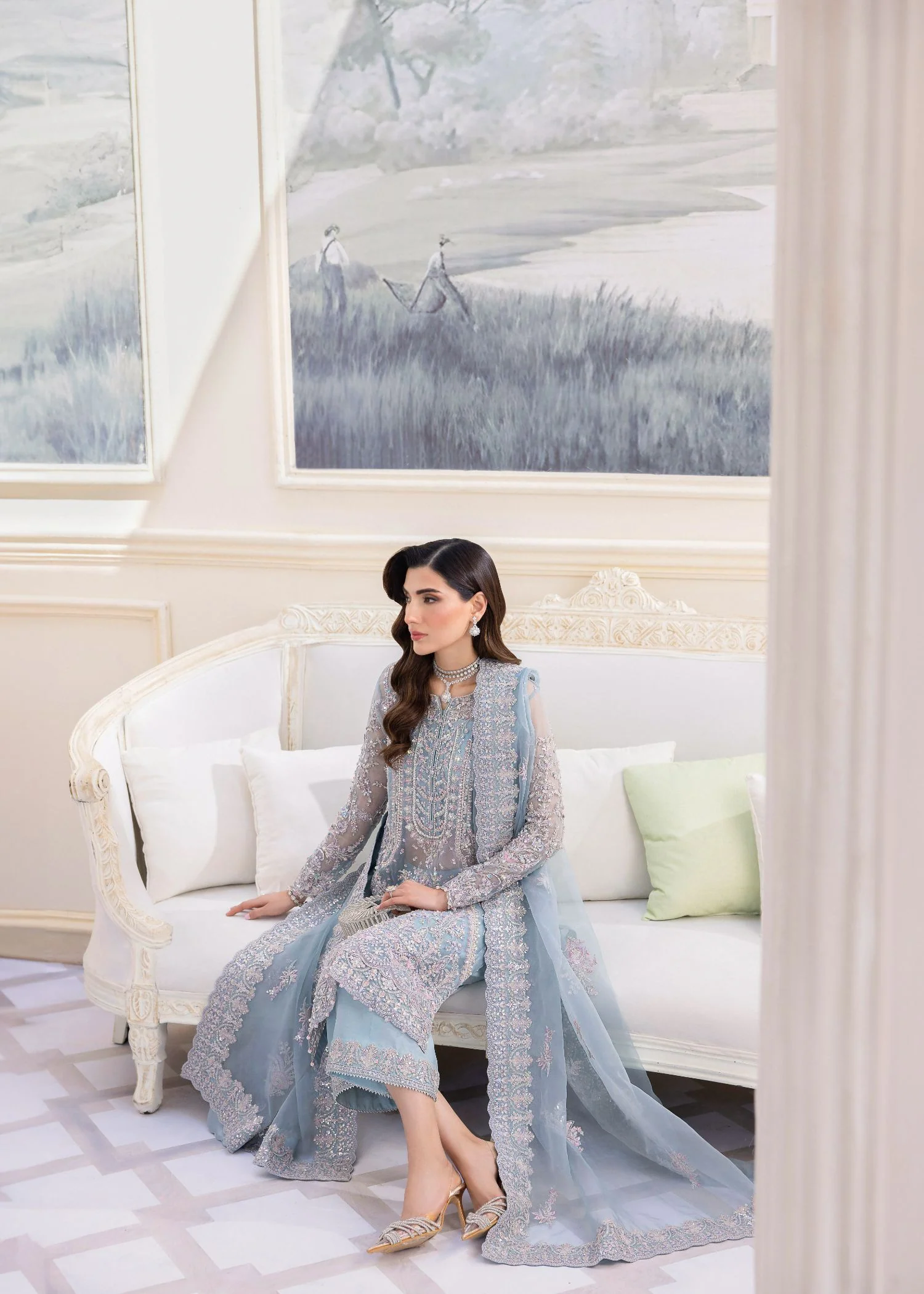 Ice blue embroidery suit