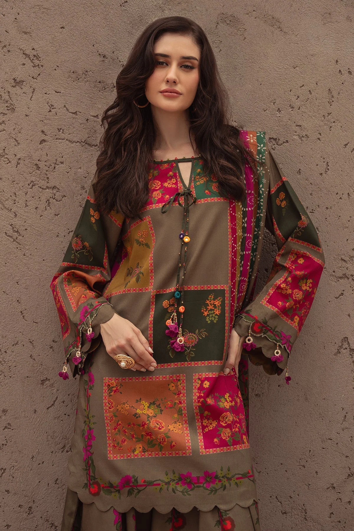 Winter 3PC Karandi Digital Print Dress